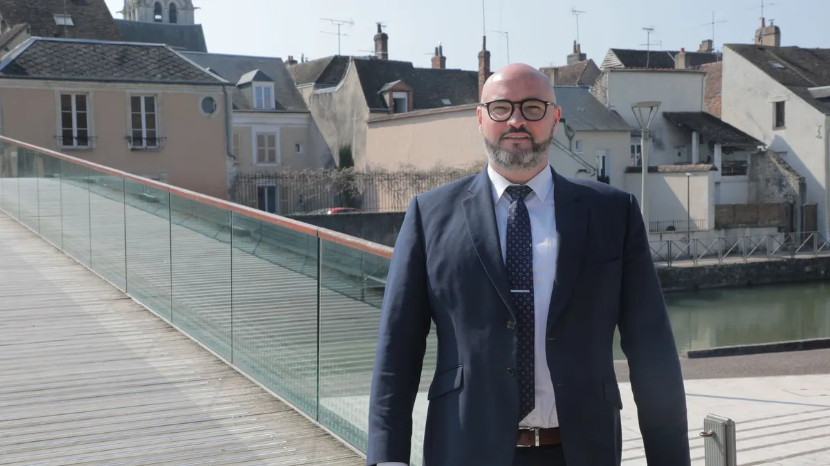 "Ça ne peut qu'instaurer un climat de haine" : à Montargis, l'élection du premier maire RN du Loiret divise les habitants