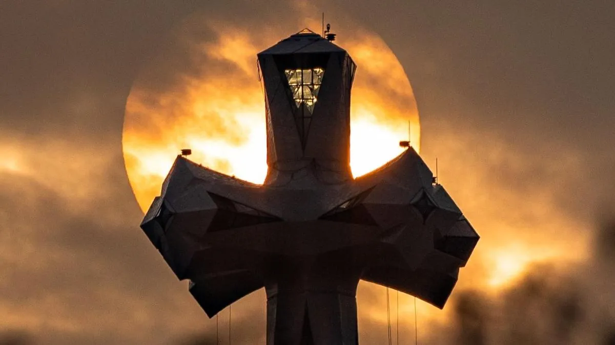 
                                                         Nuevo 'boom' fotográfico de la Sagrada Família
                                                     