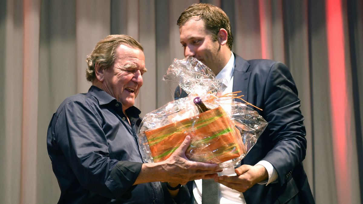 Altkanzler Gerhard Schröder wirft SPD »Beschäftigung mit Nebenthemen« vor