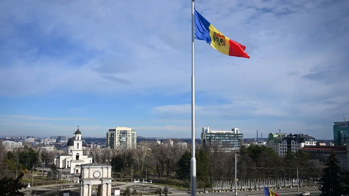La Moldavie décrète un "état d'urgence énergétique" de 60 jours après des frappes sur un réseau électrique traversant l'Ukraine, sa "ligne de vie" vers l'Europe