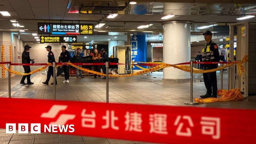 Knife attacker kills three after smoke bombing Taiwan metro