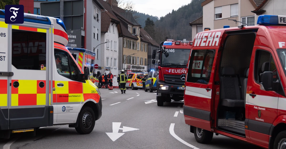 Schramberg: Lastwagen erfasst Mutter und Kind – beide sterben sofort