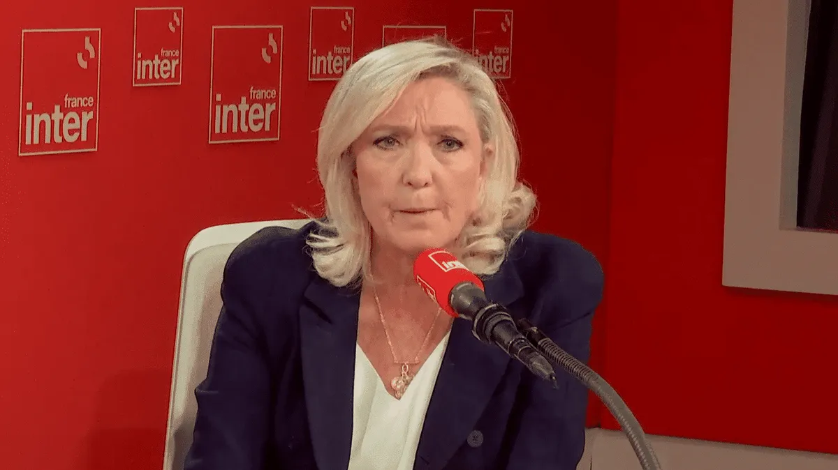"Nous avons une difficulté pour nous implanter dans les grandes villes", constate Marine Le Pen