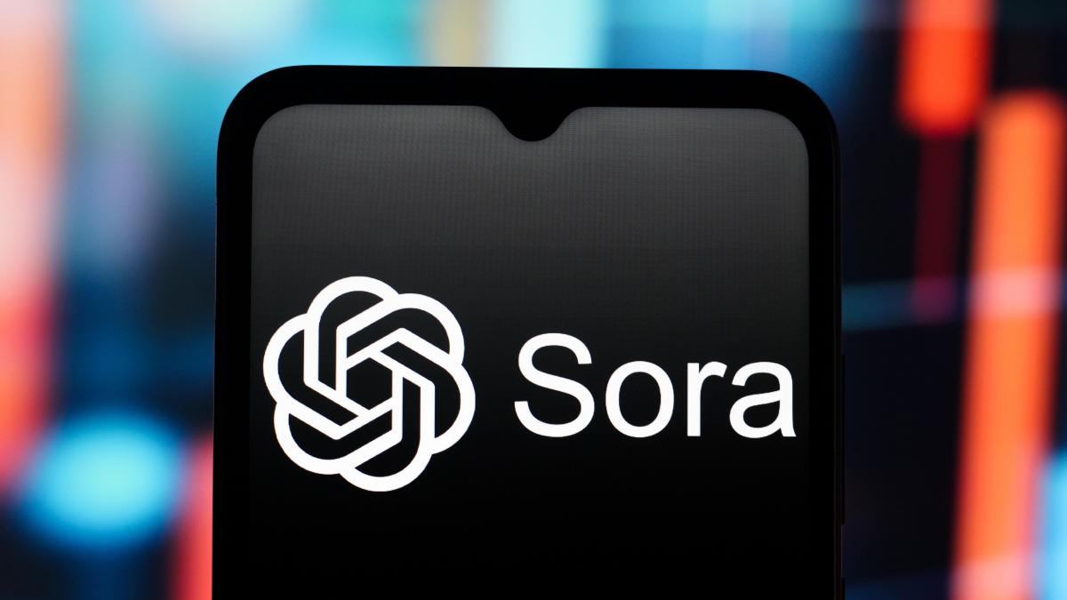 
                                            OpenAI abandona la IA 'Sora' y rompe inesperadamente su acuerdo con Disney
                                        