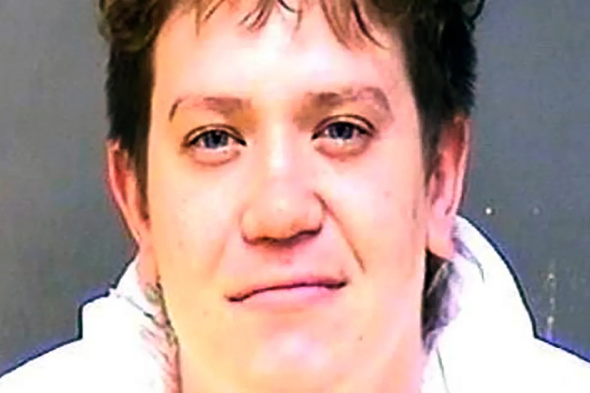 Un hombre sin manos ni piernas es acusado de matar a tiros a otro mientras conducía en Maryland