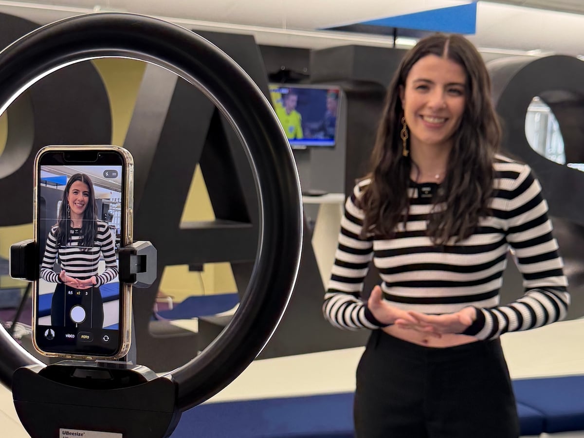 Felicita a EL PAÍS en su 50º aniversario con un vídeo