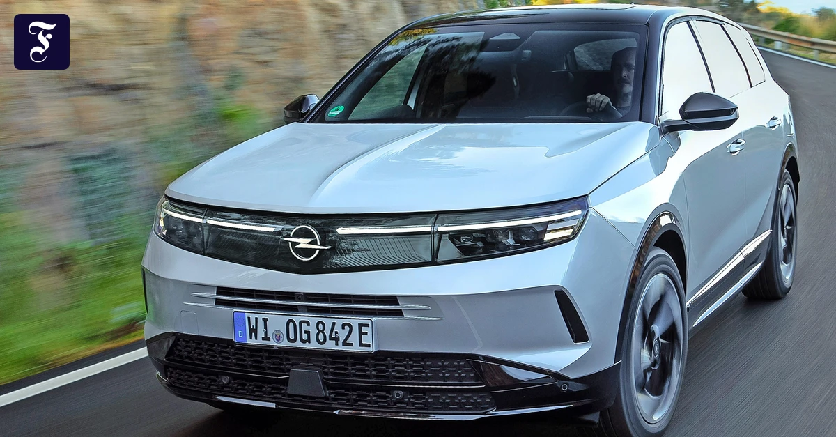 Infotainment Opel Grandland: Ein 16-Zoll-Display zum Staunen und Reichweite satt