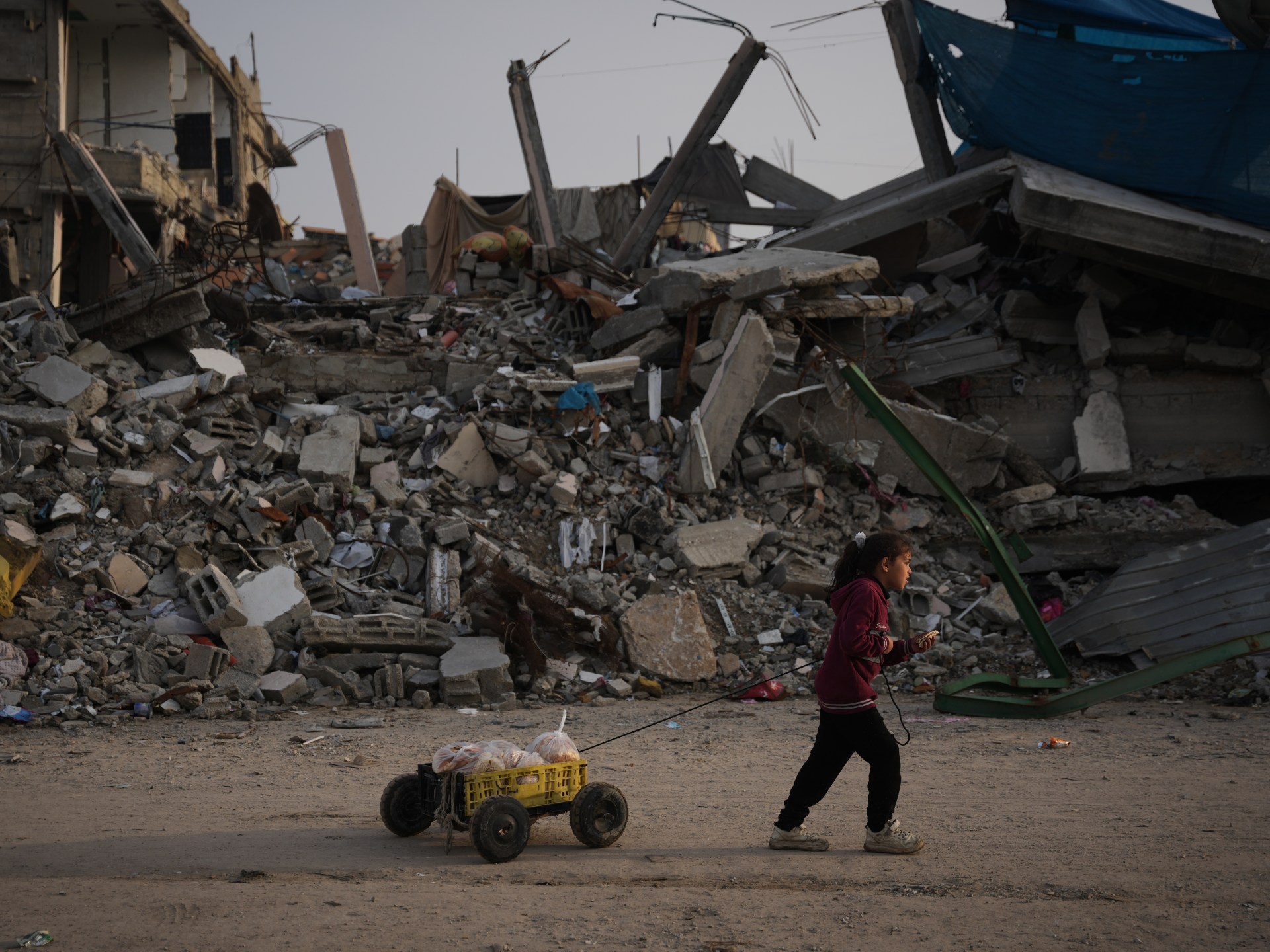 Gaza death toll surpasses 70,000 as Israel keeps up attacks despite truce