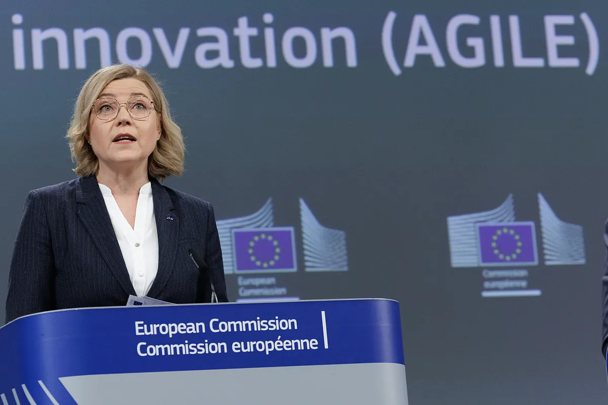 Bruselas sólo dice que es "muy preocupante" que Hungría hable con Rusia "antes y después" de las reuniones de la UE