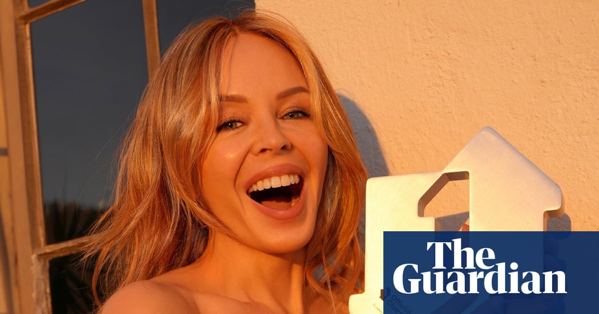 Kylie Minogue gets her – and Amazon’s – first Christmas No 1, with Xmas