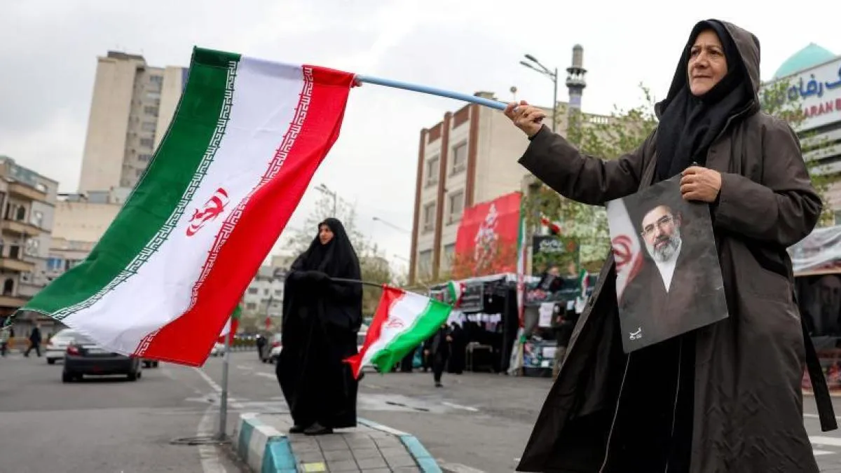 
          Irán rechaza el plan de Trump y presenta su propias condiciones
      