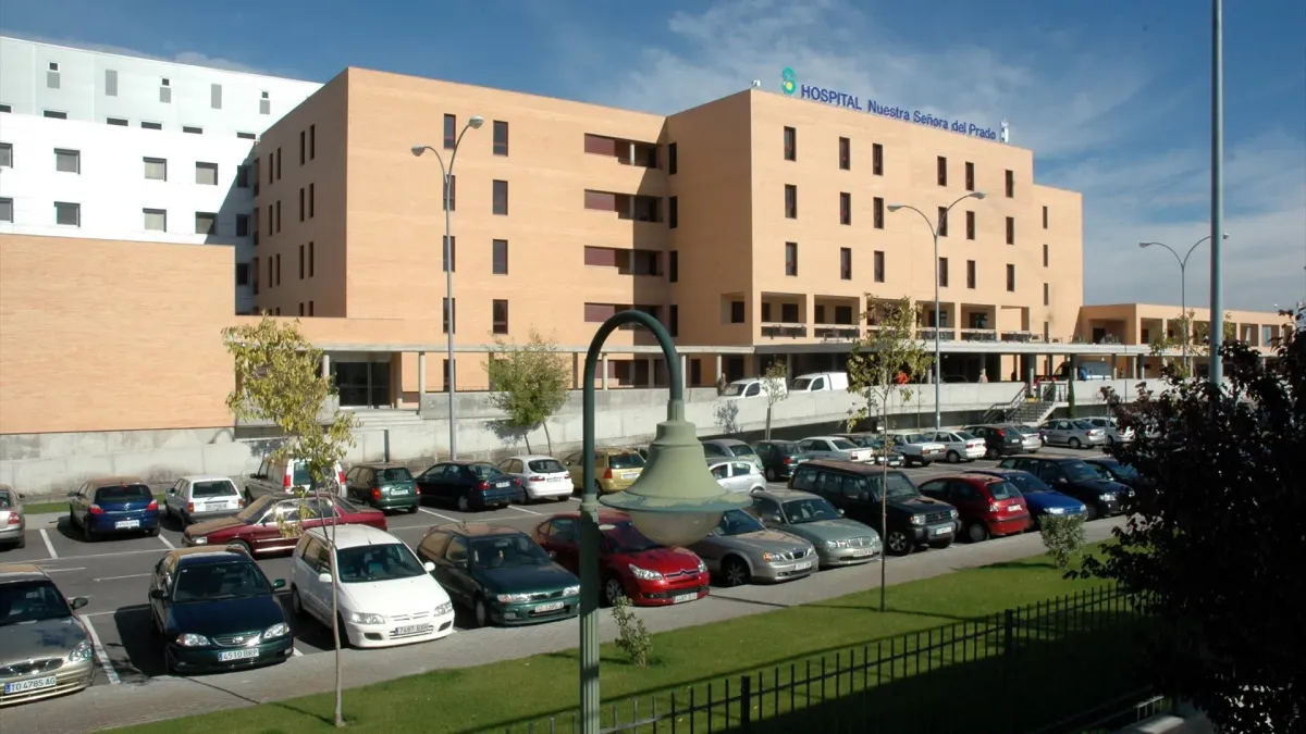 Tres alumnas de un colegio de Toledo, ingresadas por salmonelosis, una en la UCI