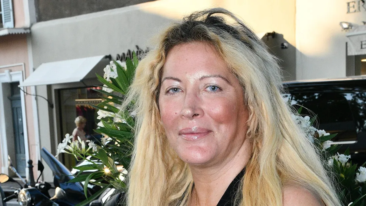 L'ex-star de téléréalité Loana, révélée dans "Loft Story", a été retrouvée morte à son domicile de Nice