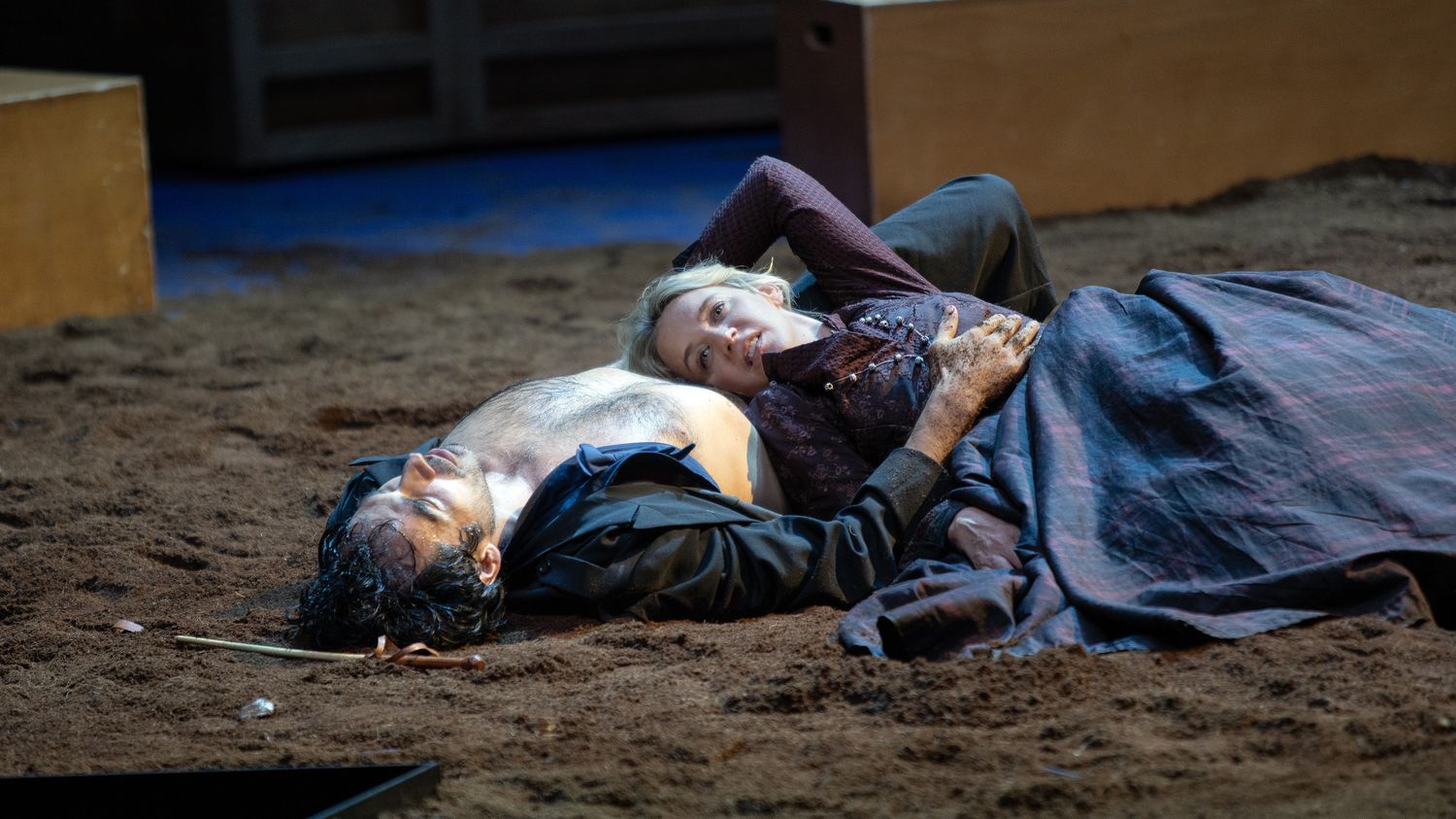 Christophe Honoré rend sa liberté à Emma Bovary au Théâtre Sarah Bernhardt par la grâce de Ludivine Sagnier