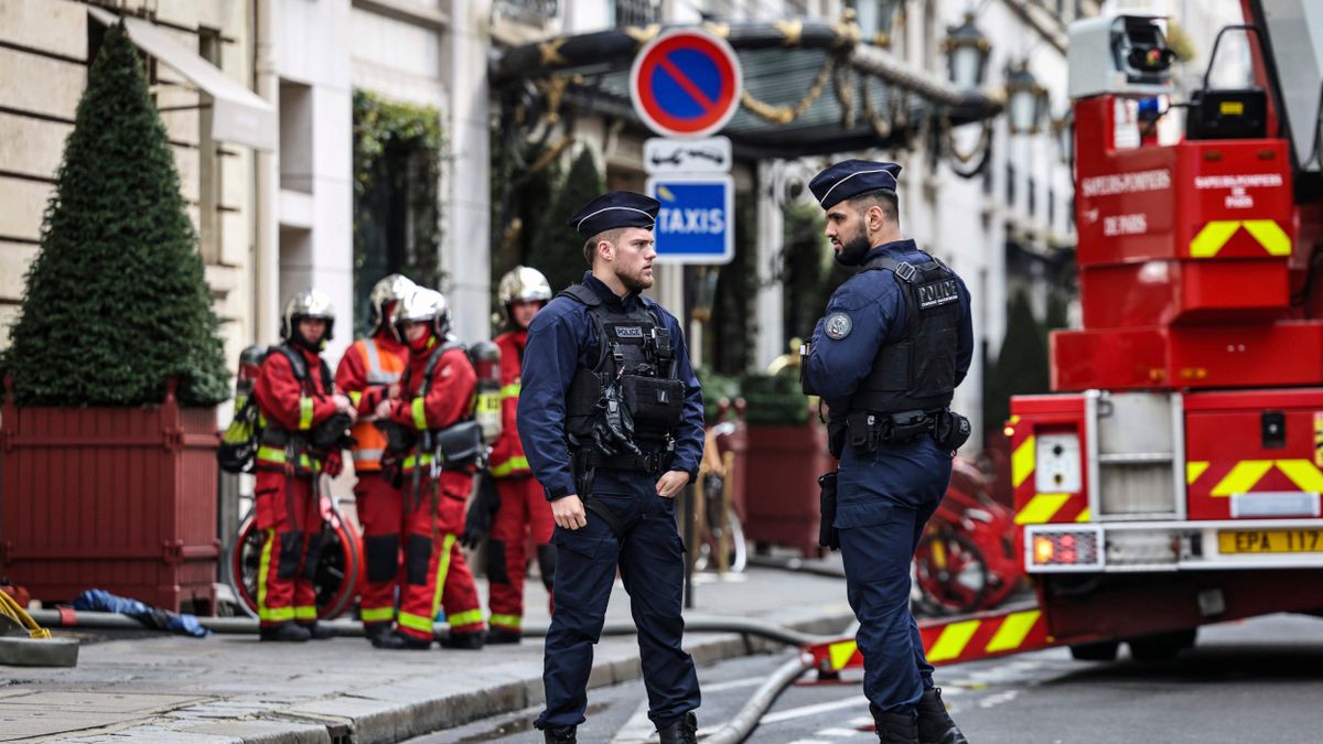 Paris: Brand in Luxushotel »Bristol« - Hunderte Menschen evakuiert