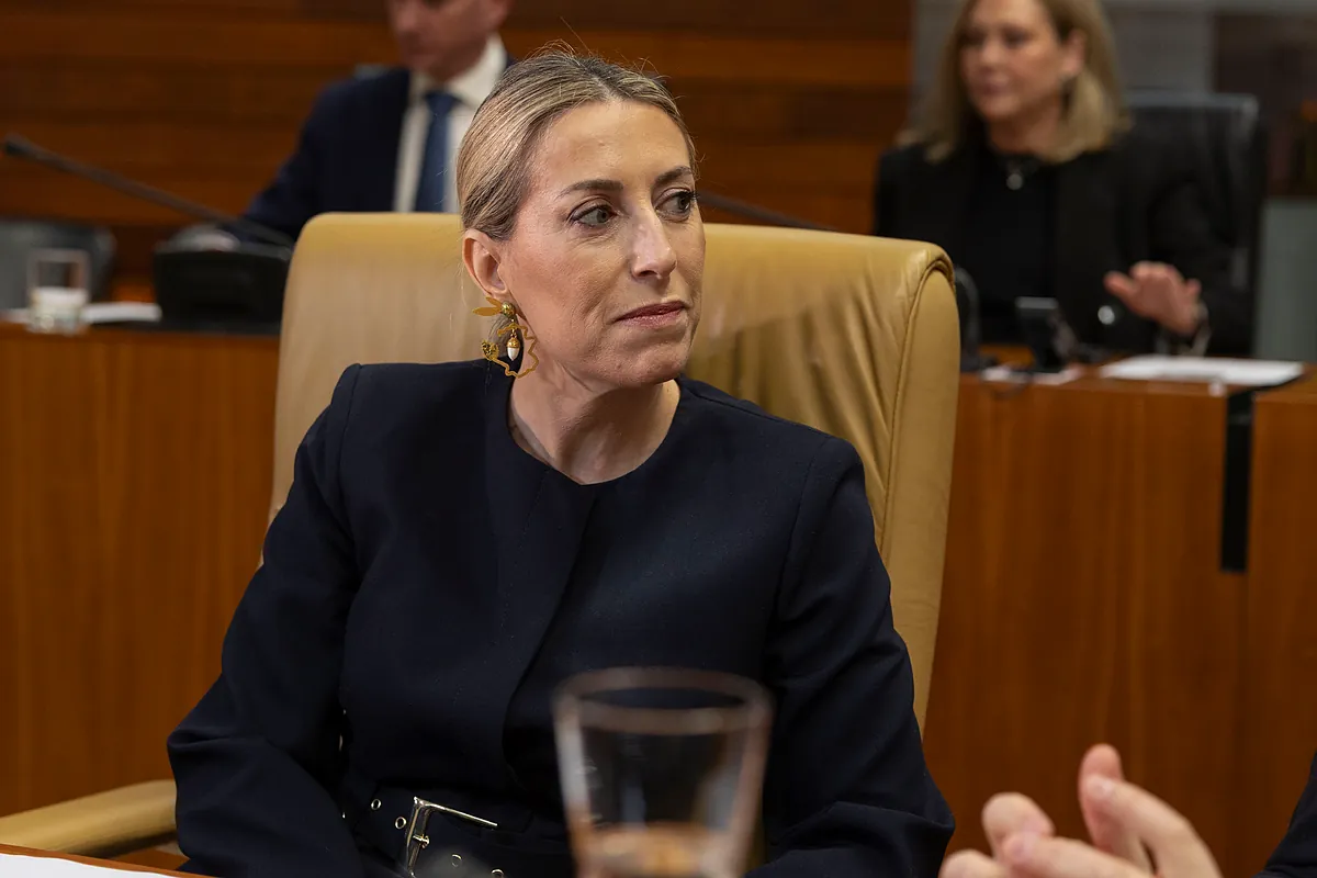 PP y Vox exhiben por primera vez sus negociaciones y marcan un punto de inflexión en su relación de largo recorrido