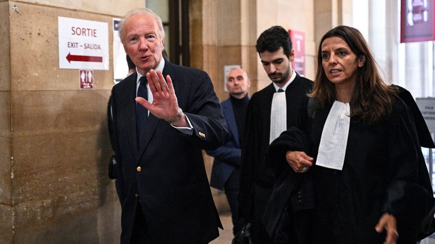 "Je n'ai rien sollicité" : au procès en appel du financement libyen, Brice Hortefeux réfute fermement tout rôle d'intermédiaire au profit de Nicolas Sarkozy