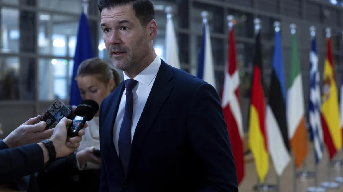 Suède: le gouvernement poursuit un projet de loi visant à dénoncer les migrants sans titre de séjour