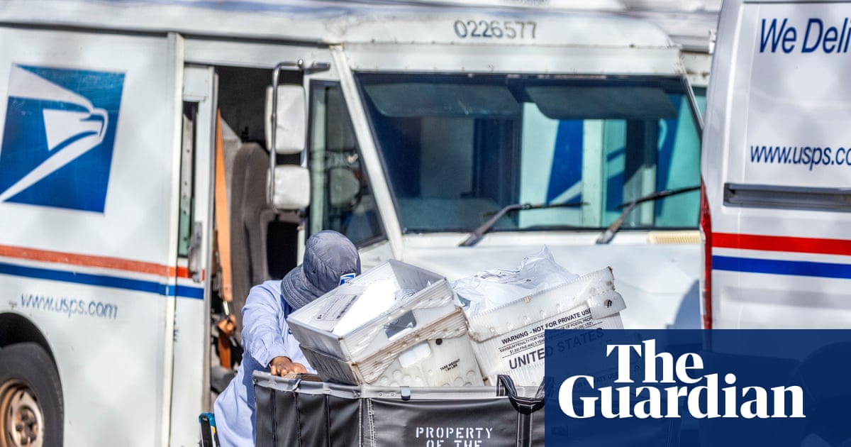 US Postal Service to introduce 8% fuel surcharge on packages