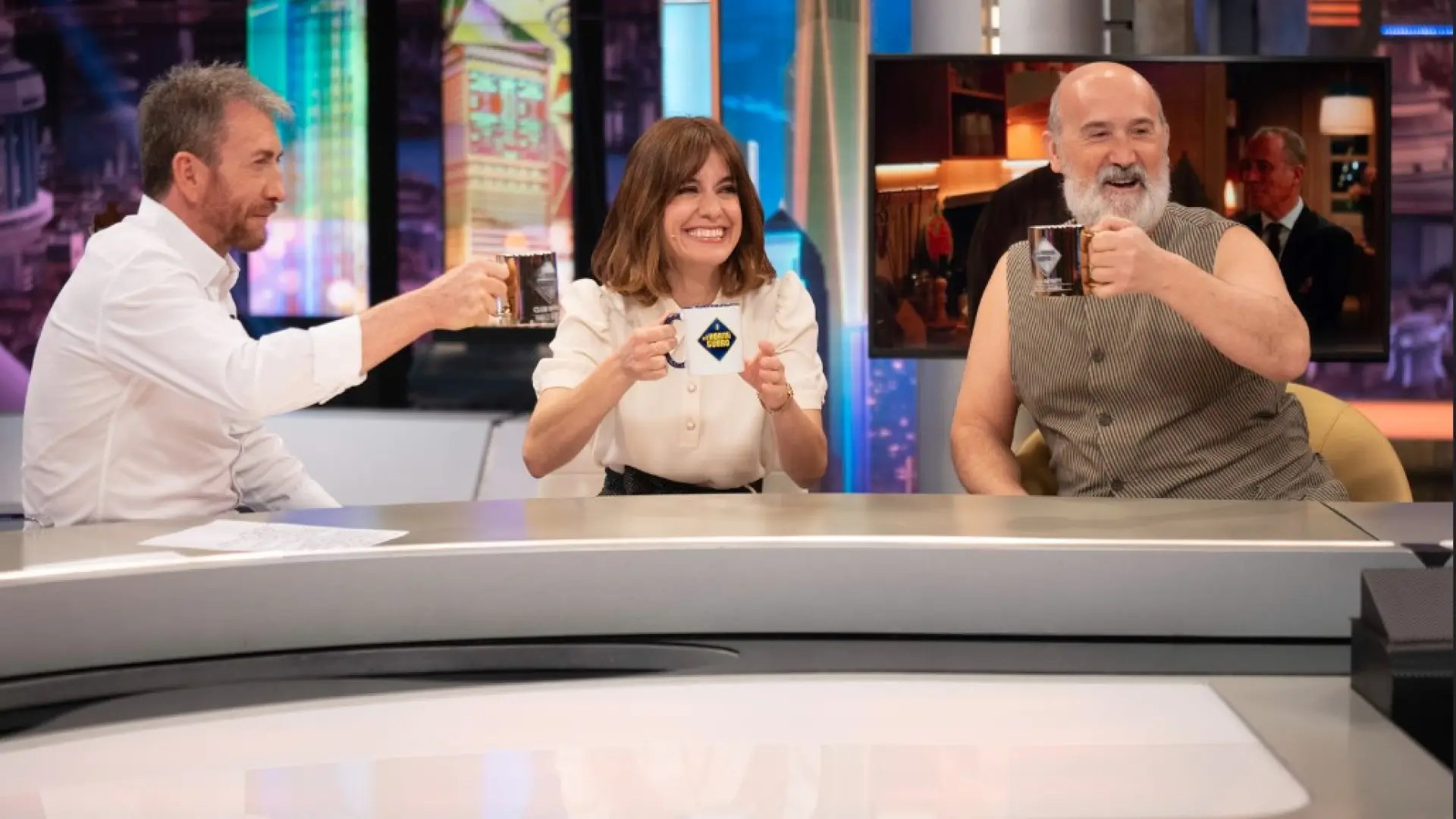 
         Alexandra Jiménez y Javier Cámara recuerdan en 'El Hormiguero' sus inicios "como culo de elefante y marionetista" 
    