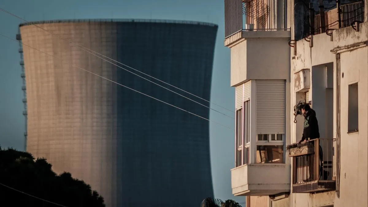 
                             ¿Es realmente posible el ya anunciado renacimiento nuclear?
                         