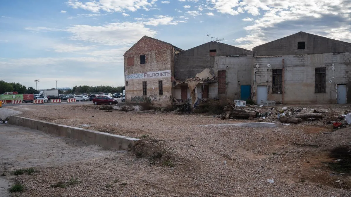 
                                              Gobierno y Consell aceptan suelo de la dana: solares que interesan a Casa47 y el plan Vive
                                          