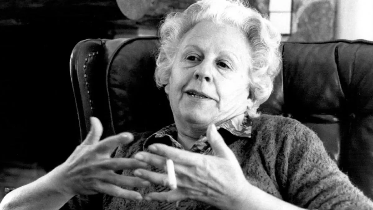 
                                                 ¿Discriminamos a Vargas Llosa o Jorge Luis Borges en la asignatura de Castellano?
                                             