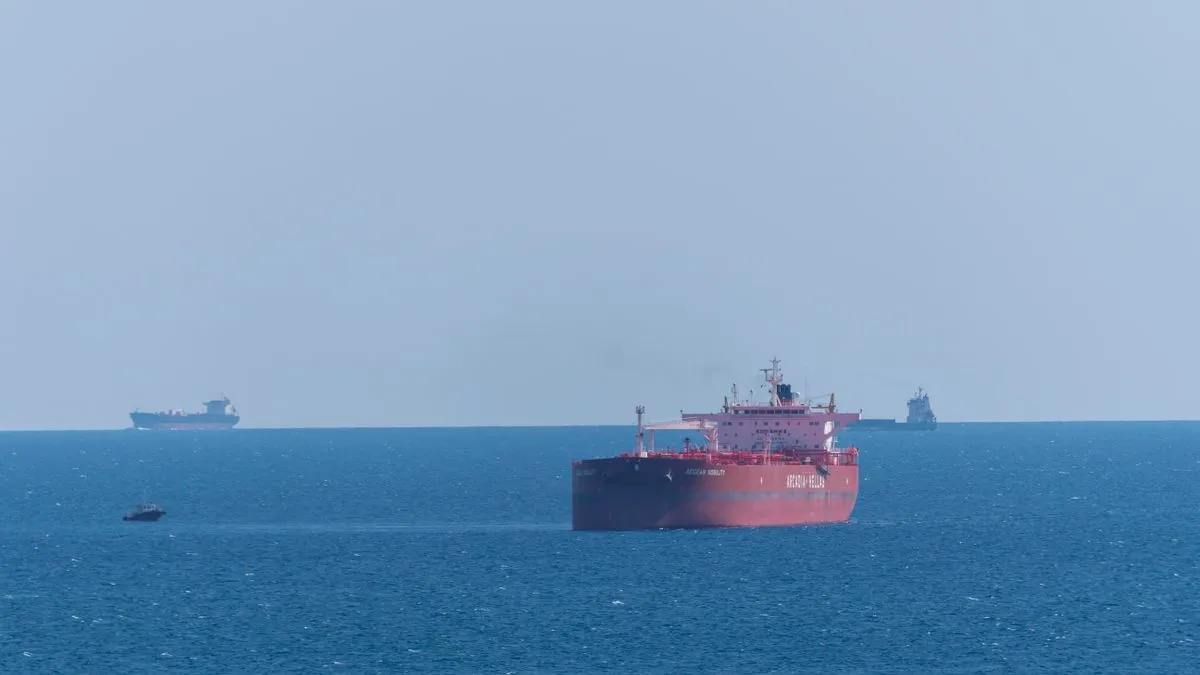 Schwarzes Meer: Tanker mit Öl aus Russland explodiert