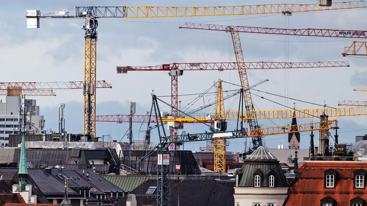 Wohnungsbautag in Berlin: Bürokratie bremst Bauen aus
