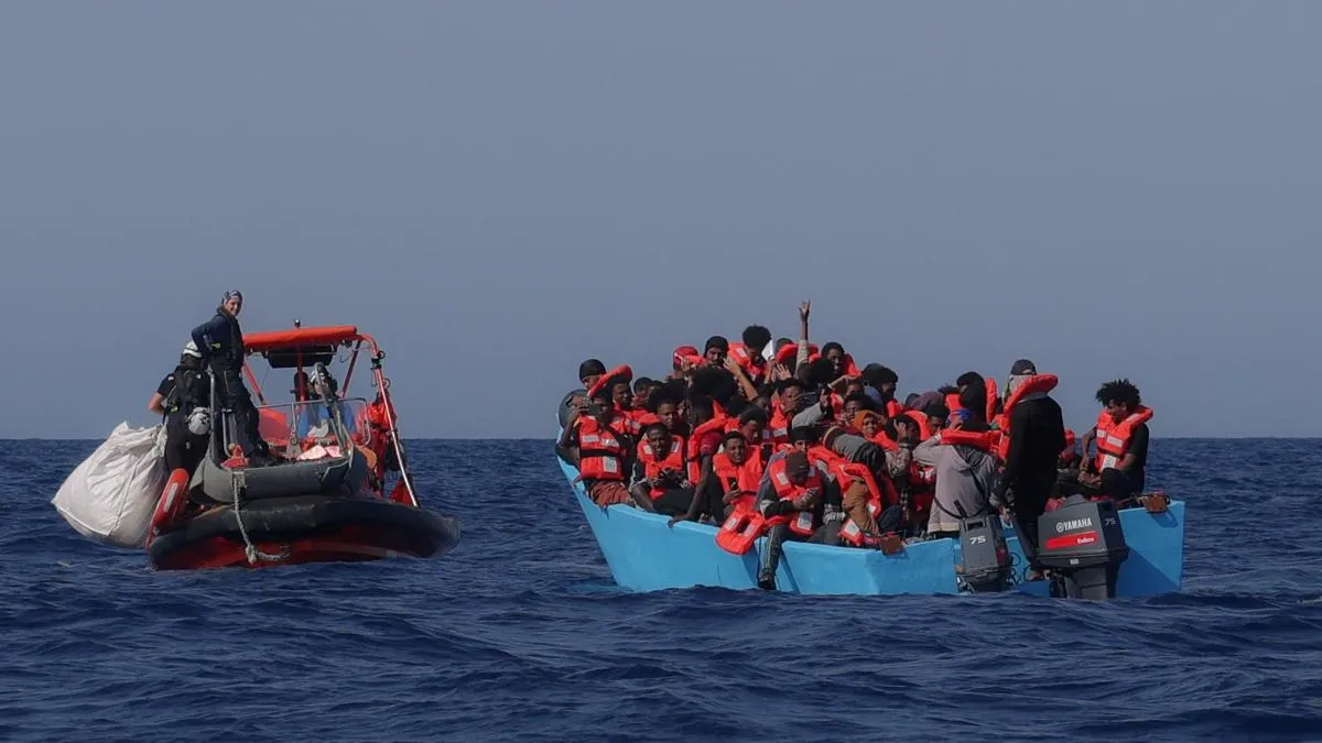 
                               El Parlamento Europeo avala los centros de deportación de migrantes fuera de la UE
                           