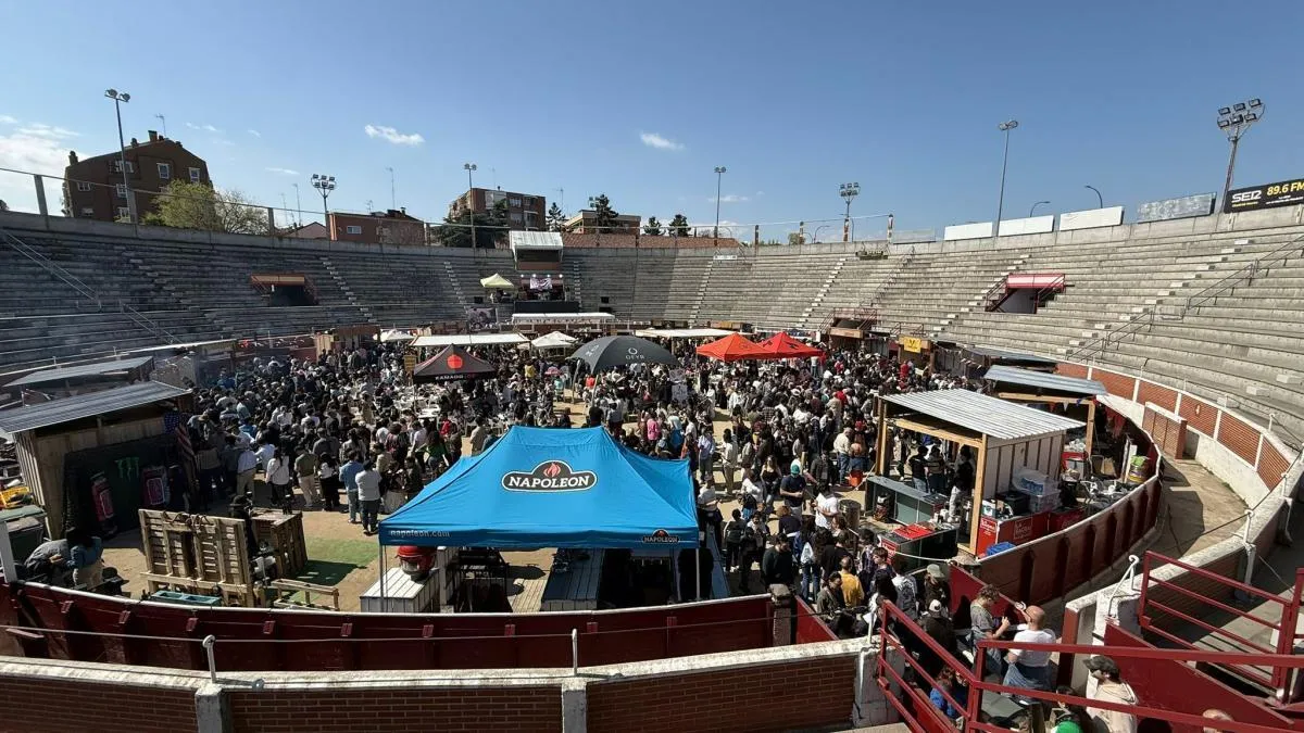 
                                                       Ampliado el festival de carne ahumadatras recibir 20.000 personas en cuatro días la semana pasada
                                                   