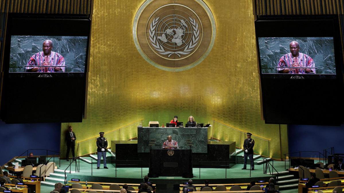
                                                                                 EE.UU., Israel y Argentina rechazan declarar la esclavitud como “el crimen más grave contra la humanidad”
                                                                             