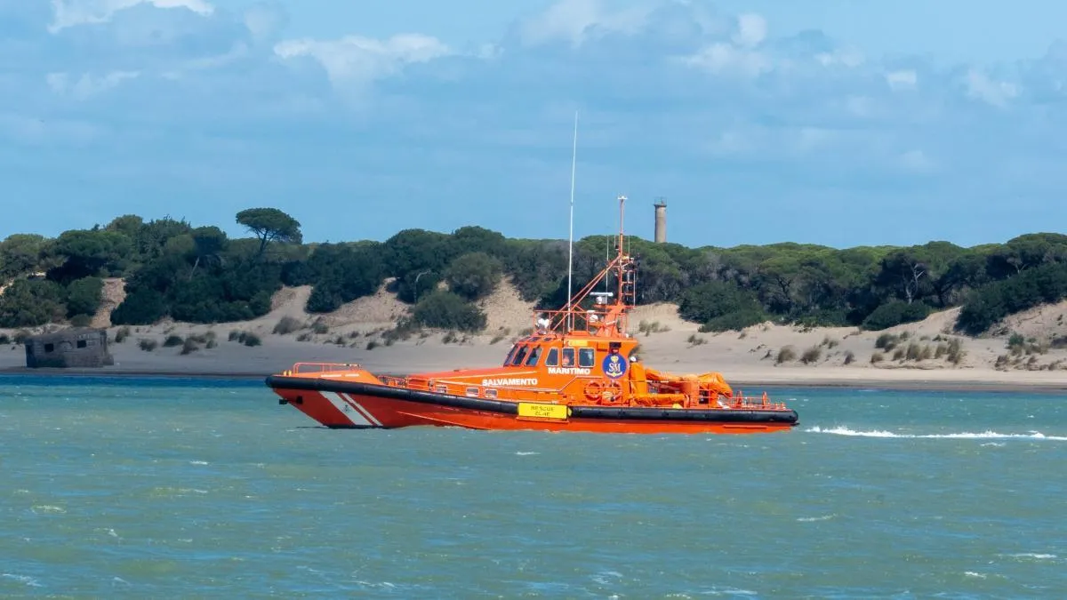 
                                                                                                      Un muerto y un herido en Cádiz tras el choque de dos embarcaciones dedicadas al petaqueo
                                                                                                  