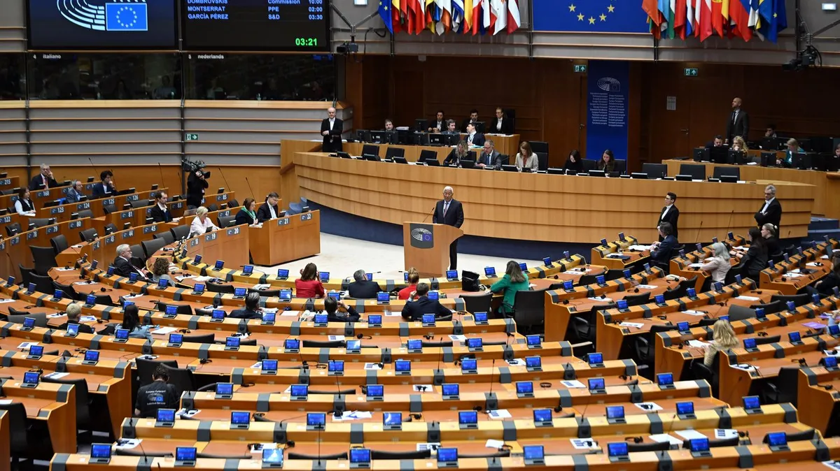 Le Parlement européen approuve la création de centres en dehors de l'UE pour renvoyer des migrants