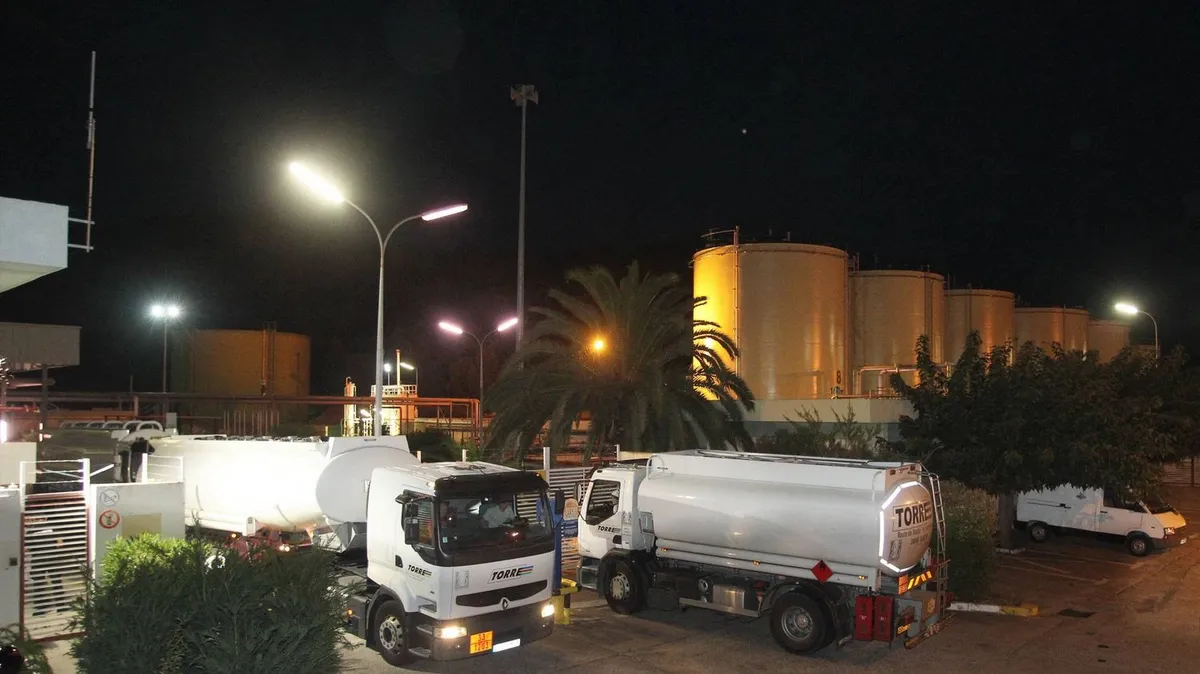 Les deux dépôts pétroliers de Corse bloqués par les distributeurs de l’île