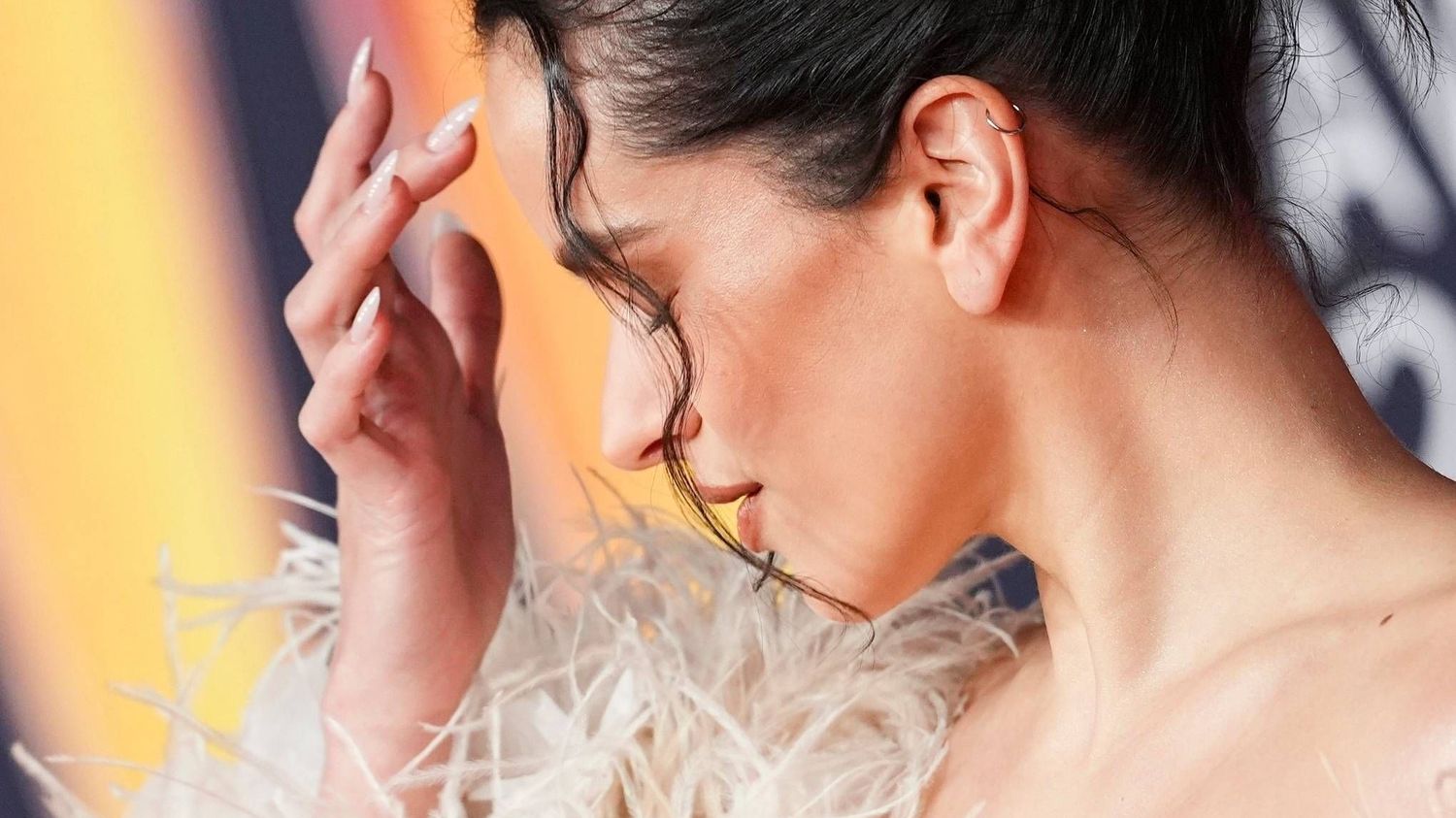 La chanteuse Rosalía interrompt un concert à Milan après une intoxication alimentaire