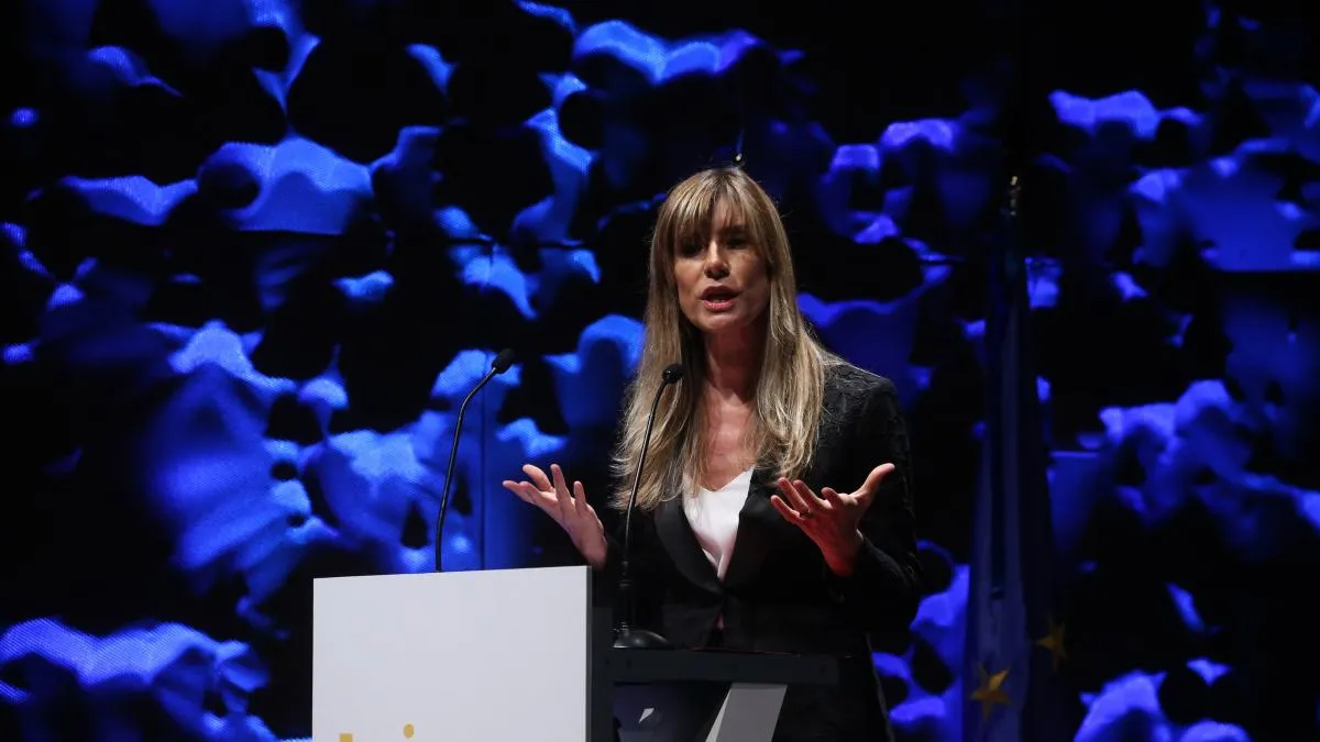 
                                                                                    Begoña Gómez recurre el nuevo intento de Peinado de llevarla ante un jurado
                                                                                