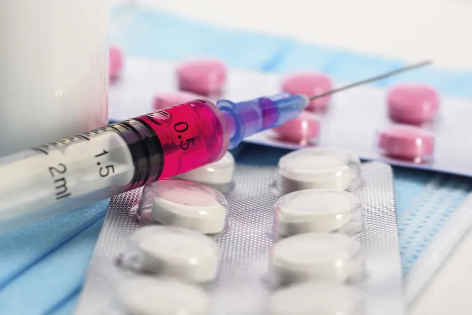 La méningite mortelle d'une jeune femme dans la Manche n'était pas liée à l'épidémie au Royaume-Uni, selon les premières investigations sanitaires