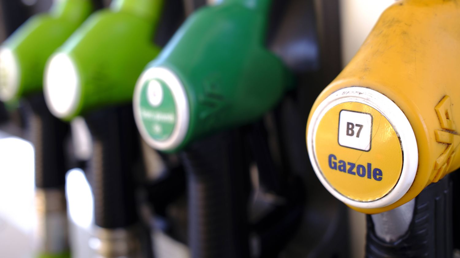 Les stations-service autorisées à vendre un gazole moins résistant au froid pour faire face aux difficultés d'approvisionnement de carburants