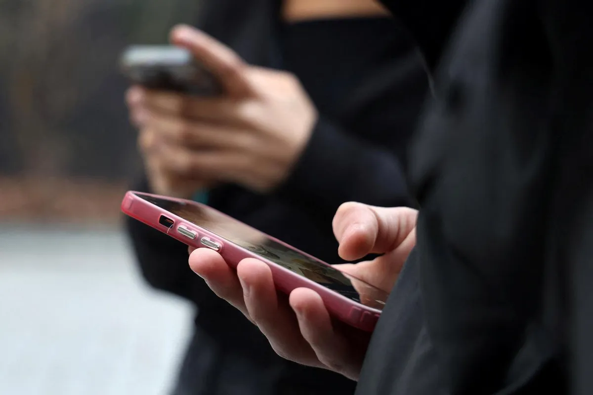 Protection des mineurs : l’Union européenne ouvre une enquête contre Snapchat