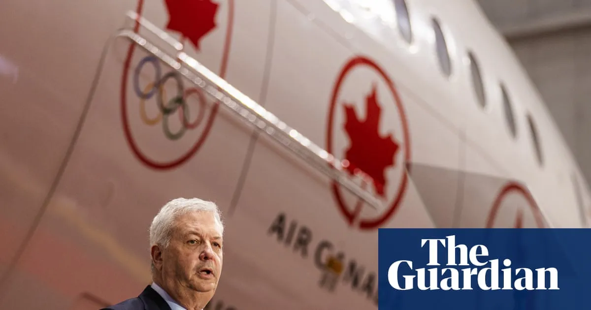 Air Canada chief apologizes after English-only message to plane crash victims