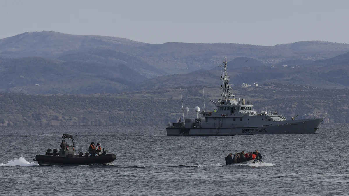 Flüchtlinge auf dem Weg in die EU: Pushbacks im Mittelmeer – Ermittlungen gegen Ex-Frontex-Chef
