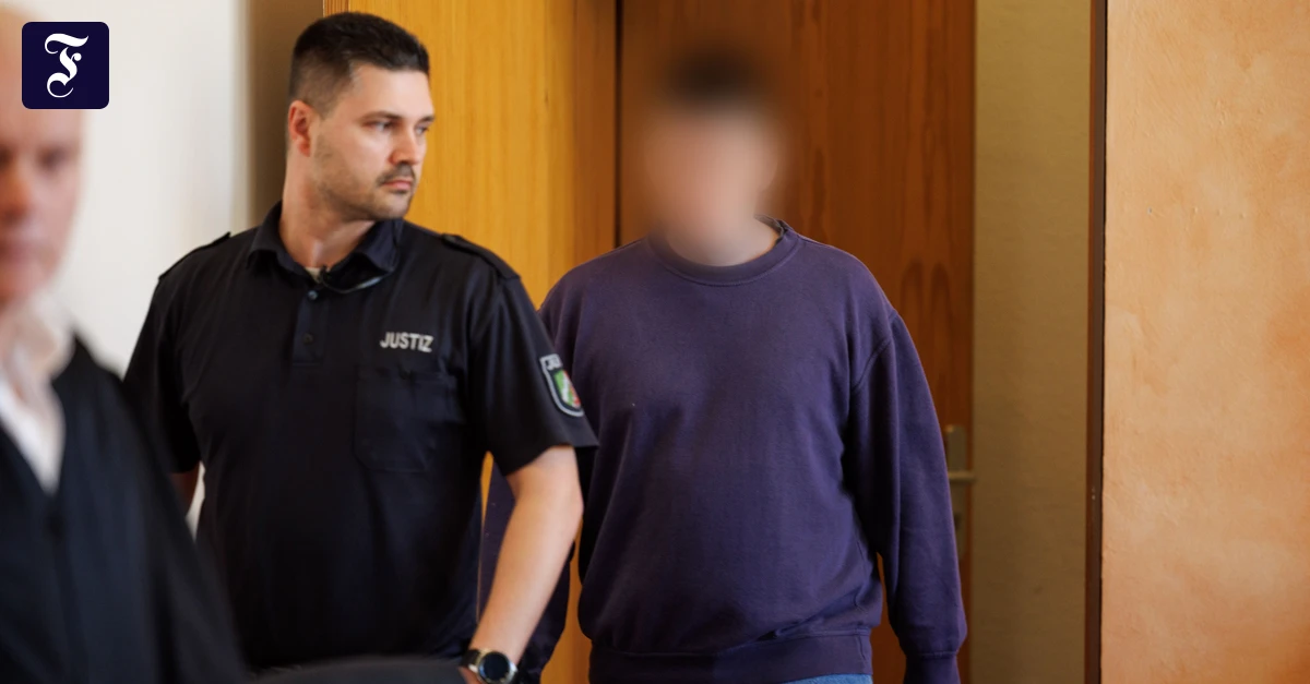 Prozess in Detmold: Er nannte seine eigene Tat „sinnlos und barbarisch“