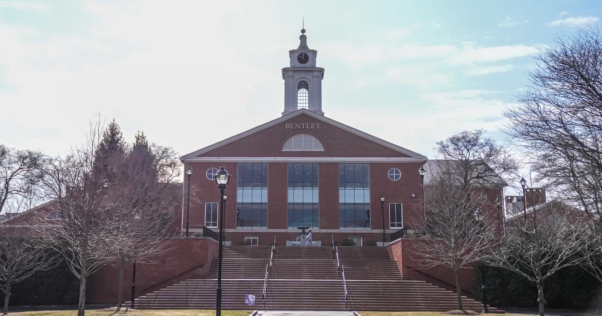 Installations de qualité, 4500 étudiants, 63.000$ l’année : le Figaro a visité le centre d’entraînement américain des Bleus du Mondial