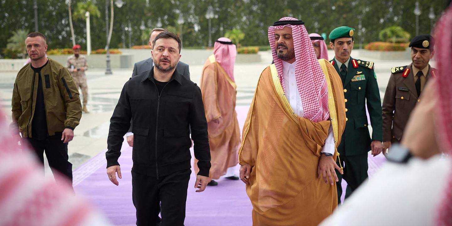 EN DIRECT, guerre en Ukraine : tandis que le président ukrainien Zelensky est en Arabie saoudite, le ministre des affaires étrangères russe, Sergueï Lavrov, accordera une interview au « 20 heures » de France 2