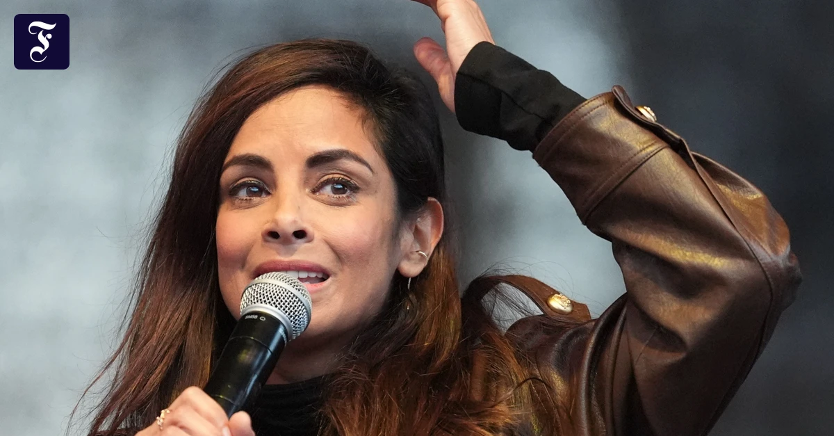 Fernandes bei Demo in Hamburg: „Ich stehe jetzt hier mit einer schusssicheren Weste“