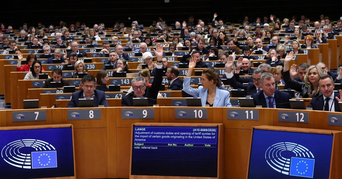 Les députés européens votent l’accord commercial avec les États-Unis… avec des conditions