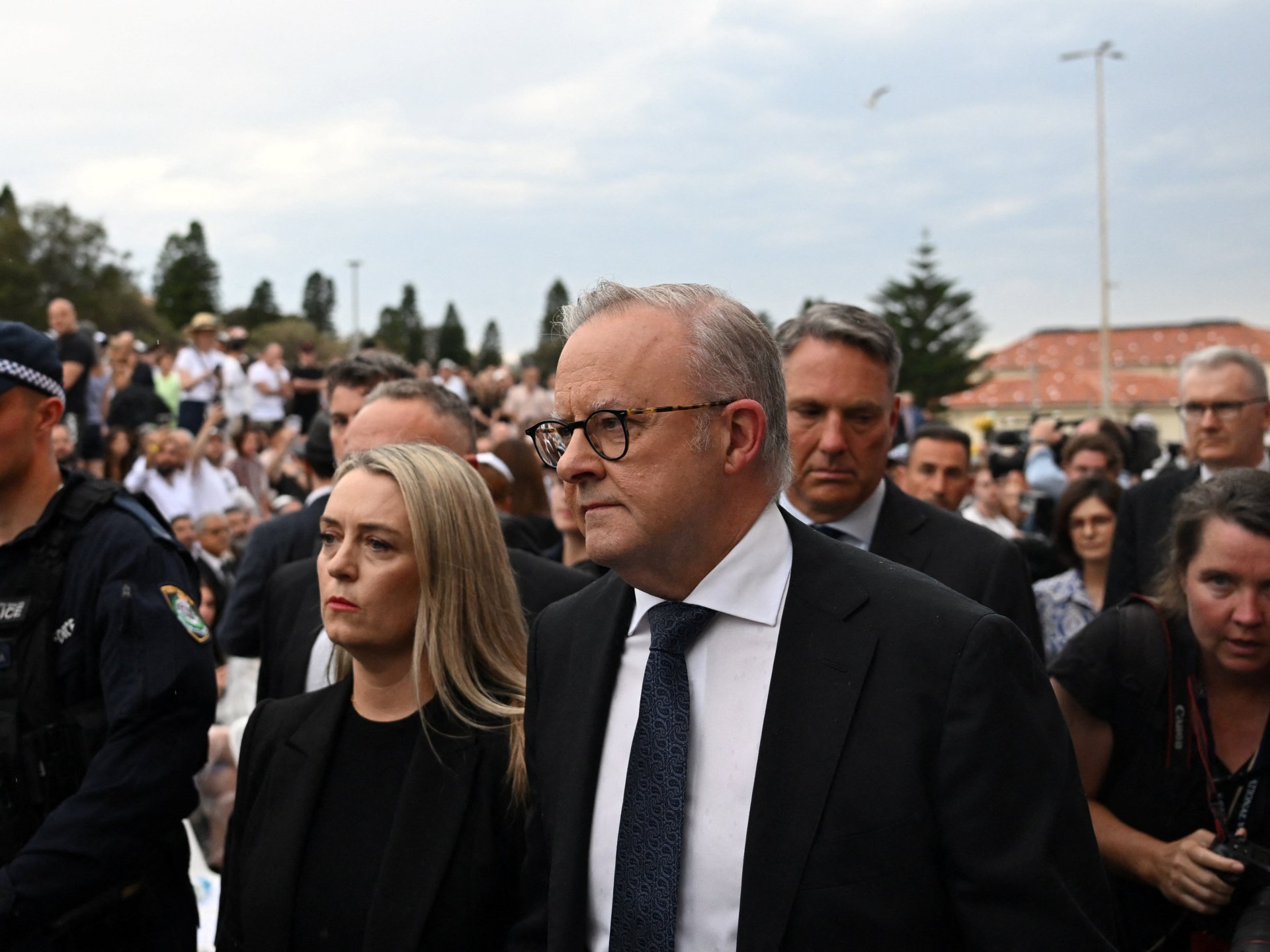 Australian PM apologises over Bondi attack, calls for tougher hate laws