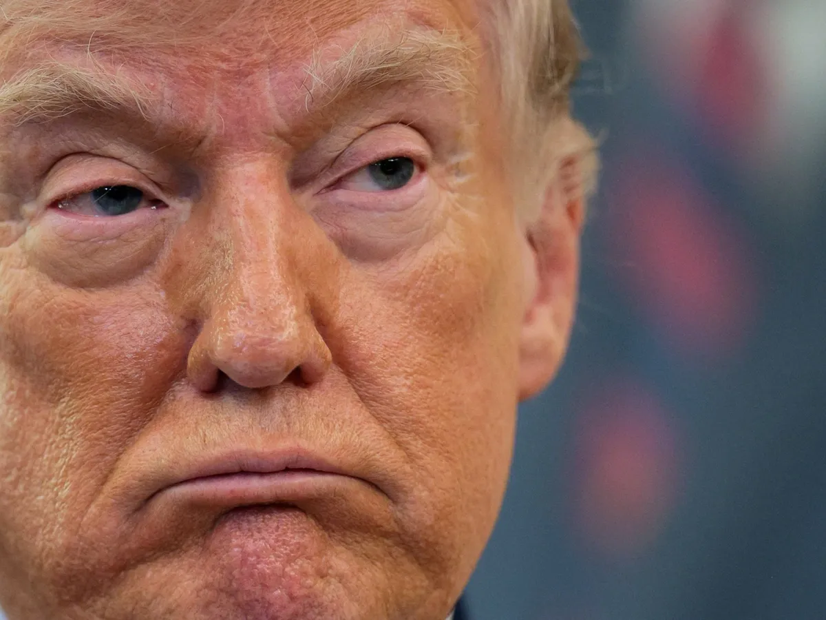 Trump postpones US strikes on Iranian power grid to April 6 amid talks