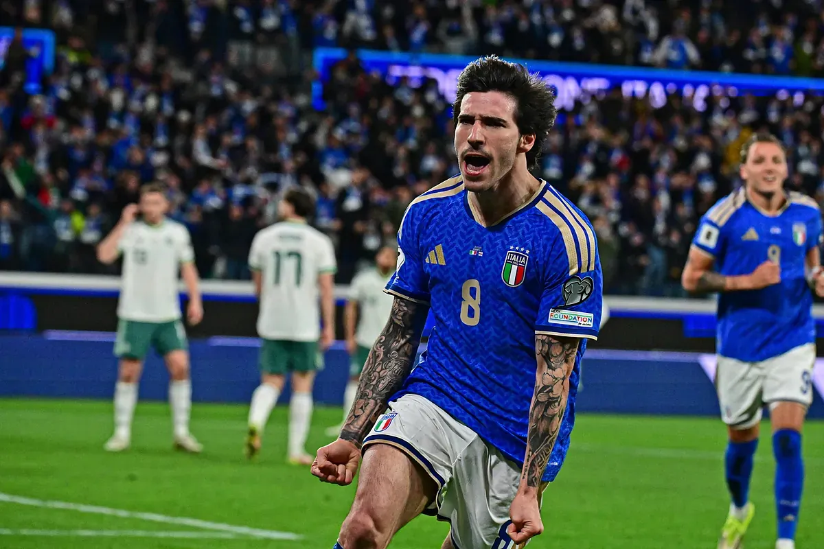 Italia doblega a la presión y a Irlanda del Norte y jugará la final de la repesca para volver al Mundial